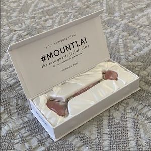 Mount Lai Rose Quartz Facial Roller